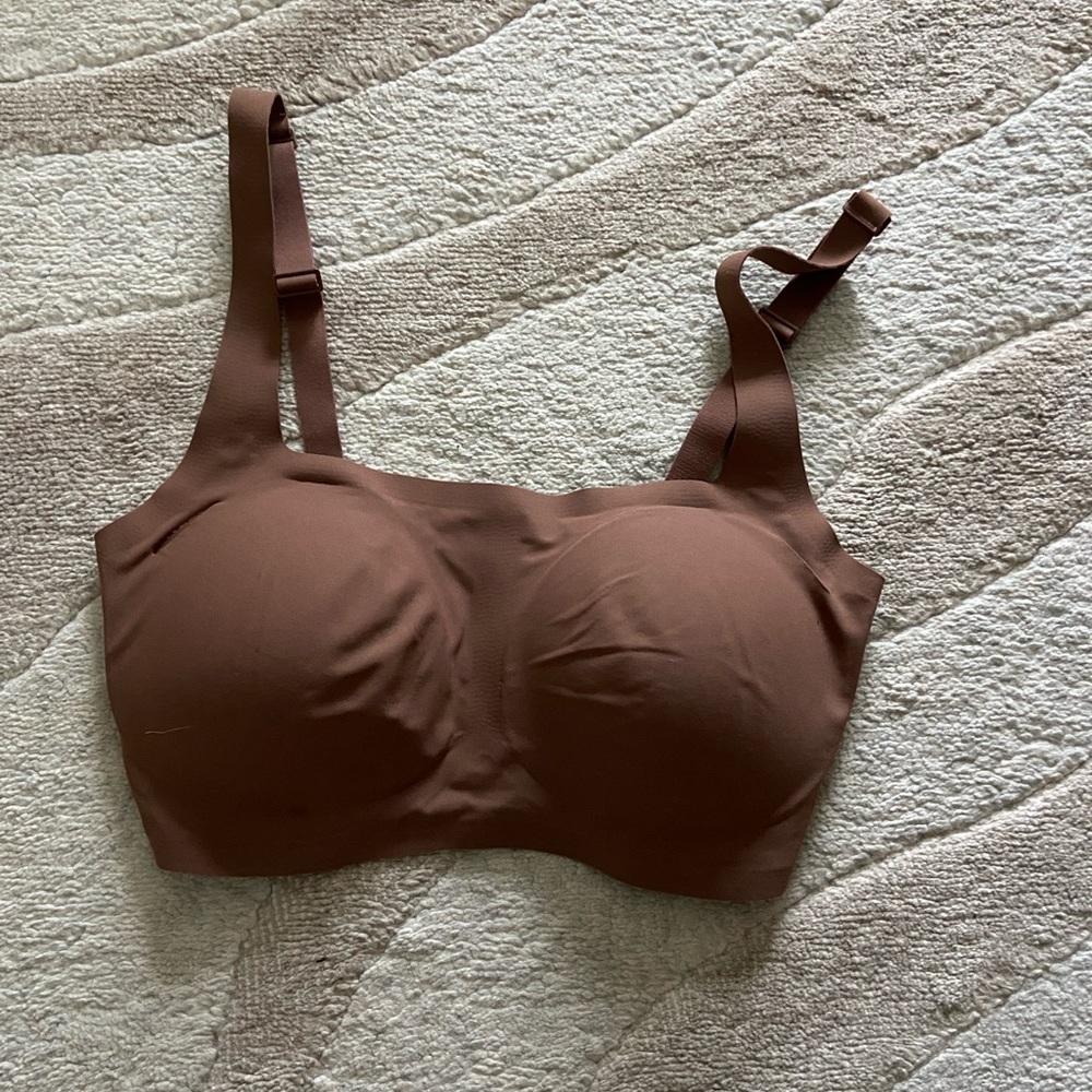 Skims naked scoop bra